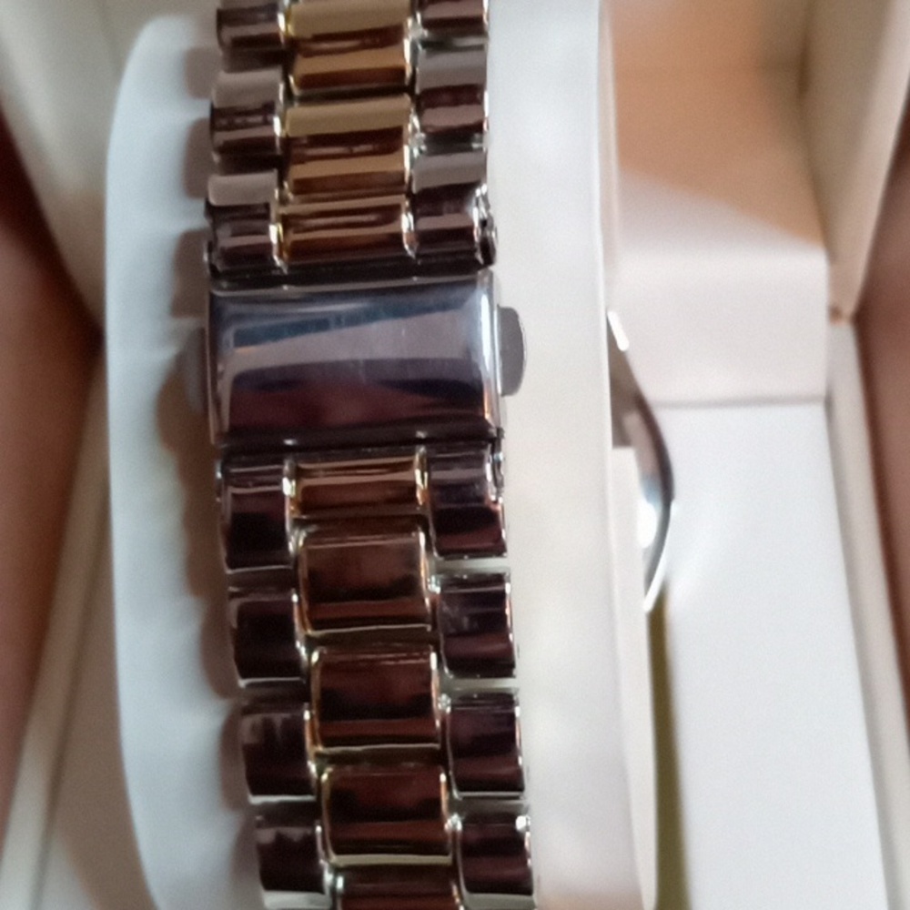 US POLO ASSN ⌚ WATCH - Picture 3 of 9